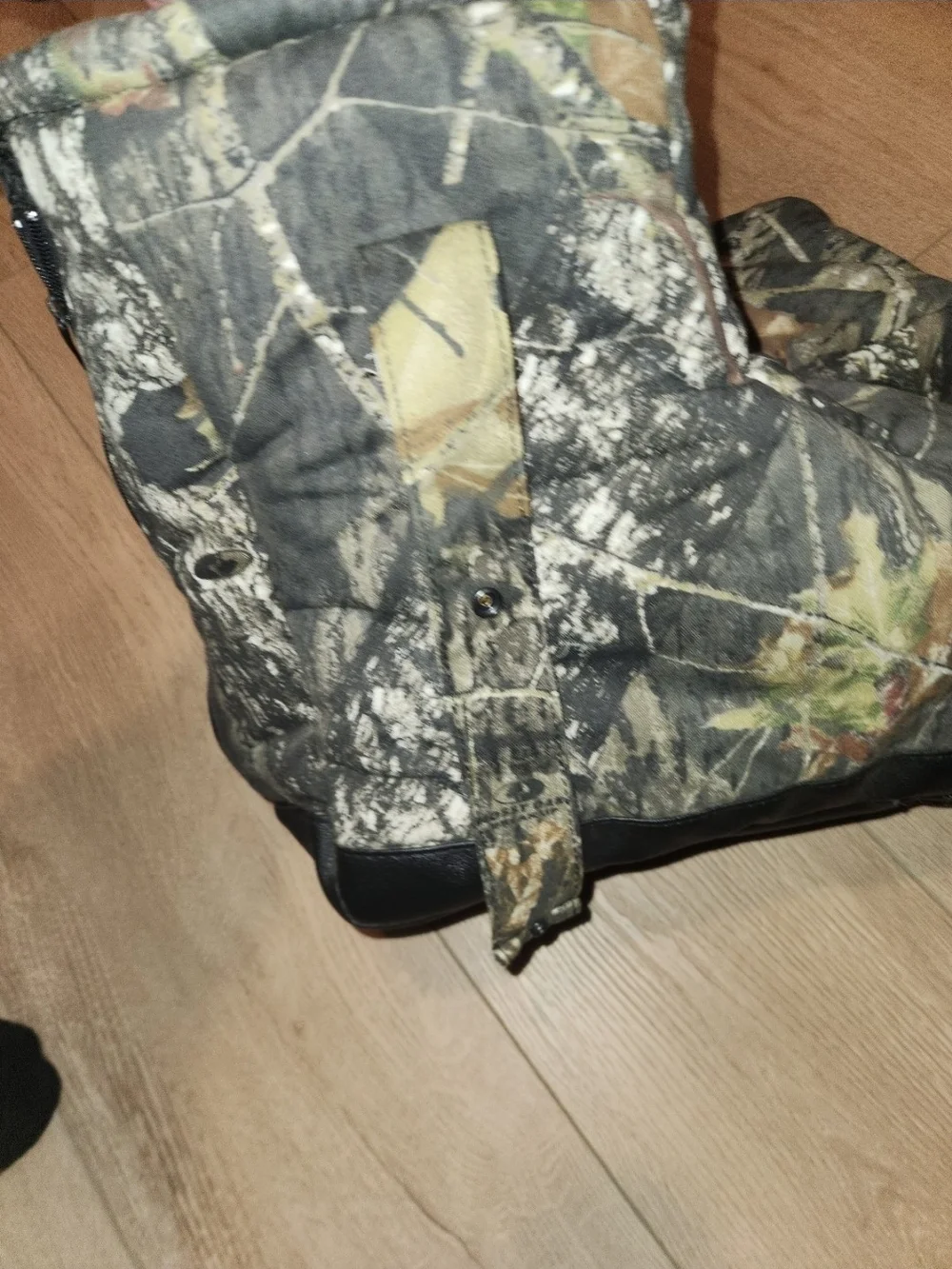 Insulated Real Tree Boot Covers Lightweight Camo Size Large Insulated Like New C